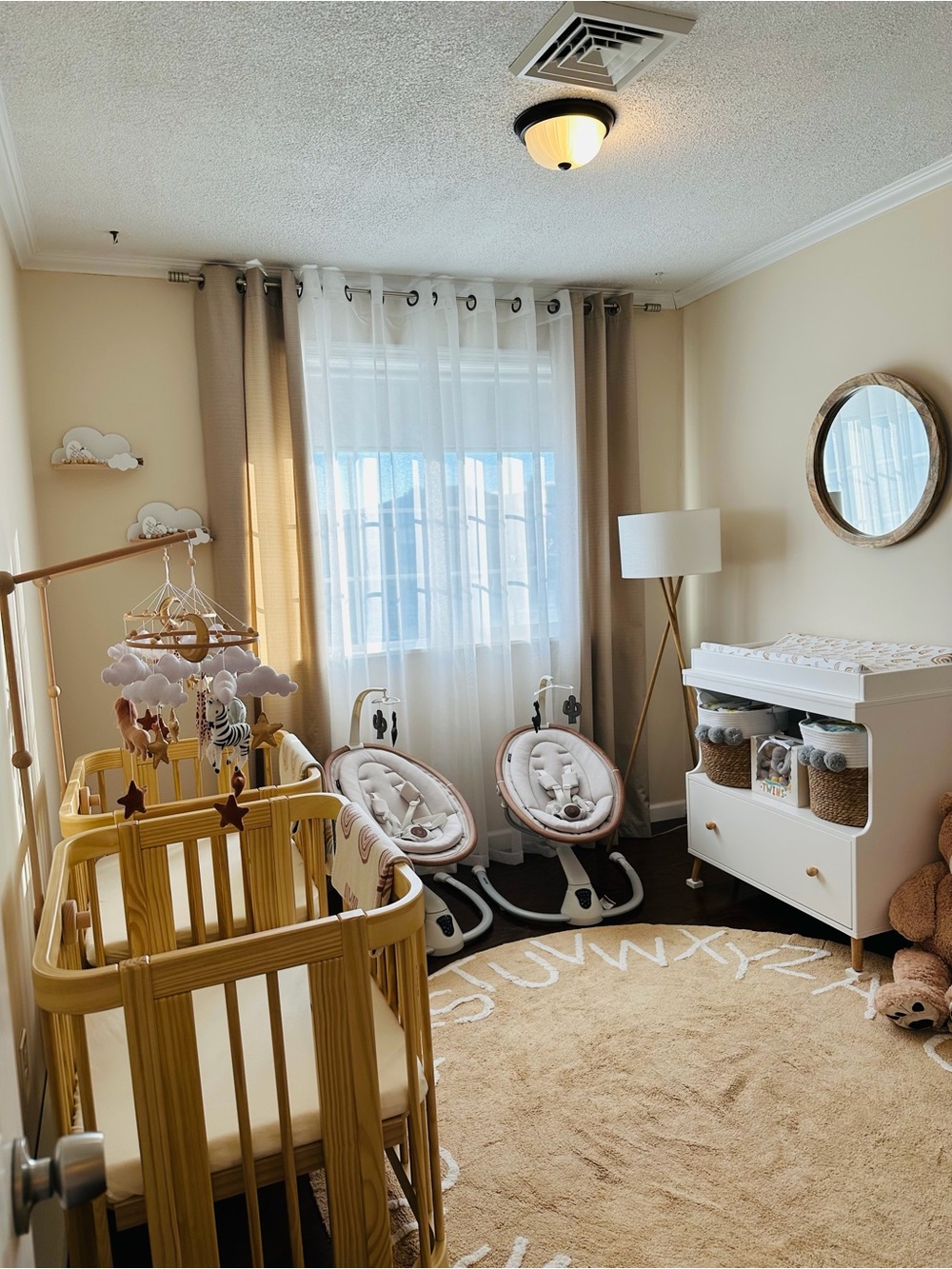 Safari Mobile for Crib - Picture 4 of 6